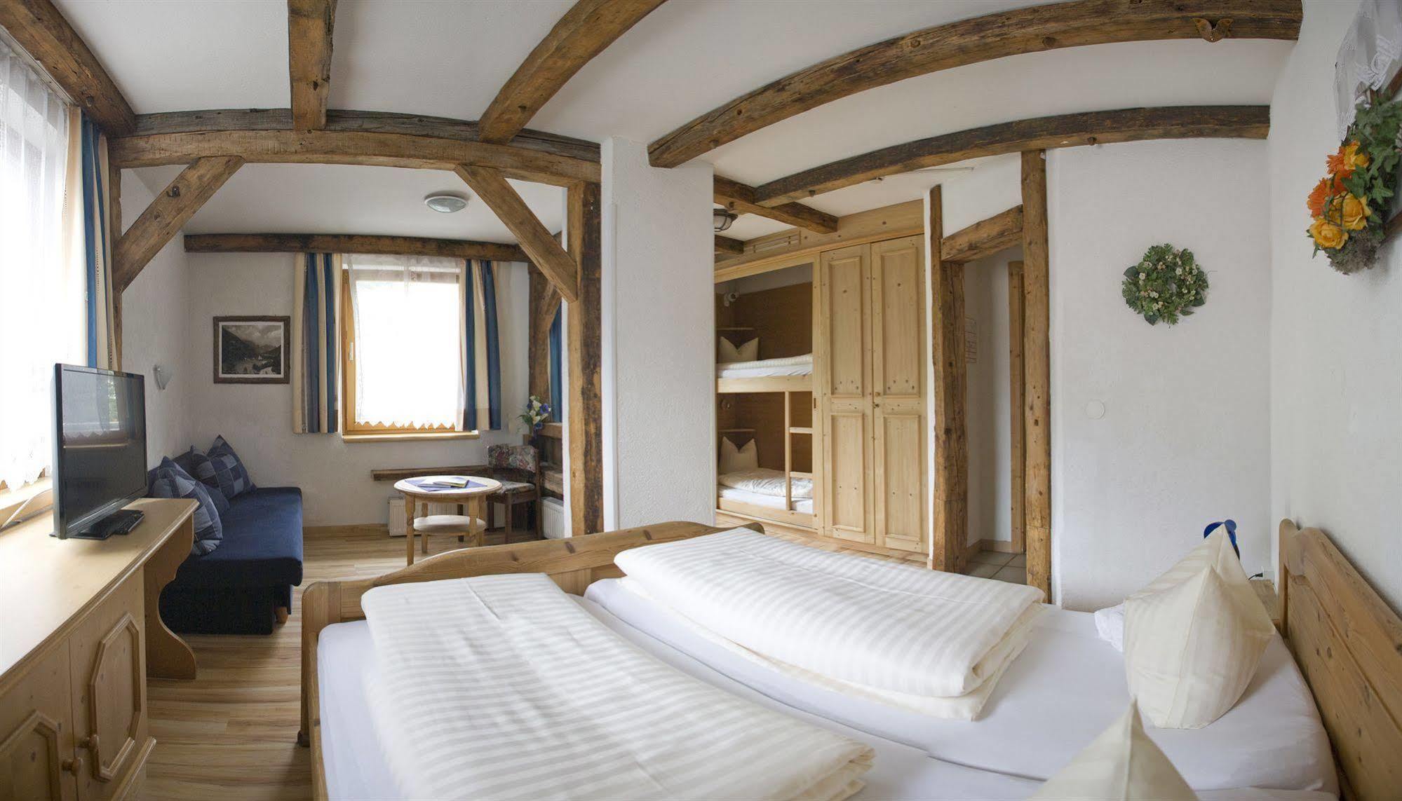Hotel Hohe Tauern Матрай-ин-Осттироль Экстерьер фото